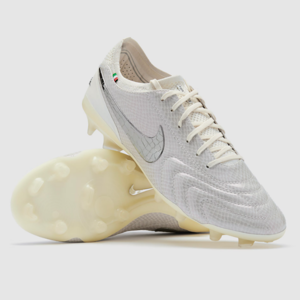 کفش فوتبال نایک تیمپو لجند ۱۰ 10 nike tiempo legend